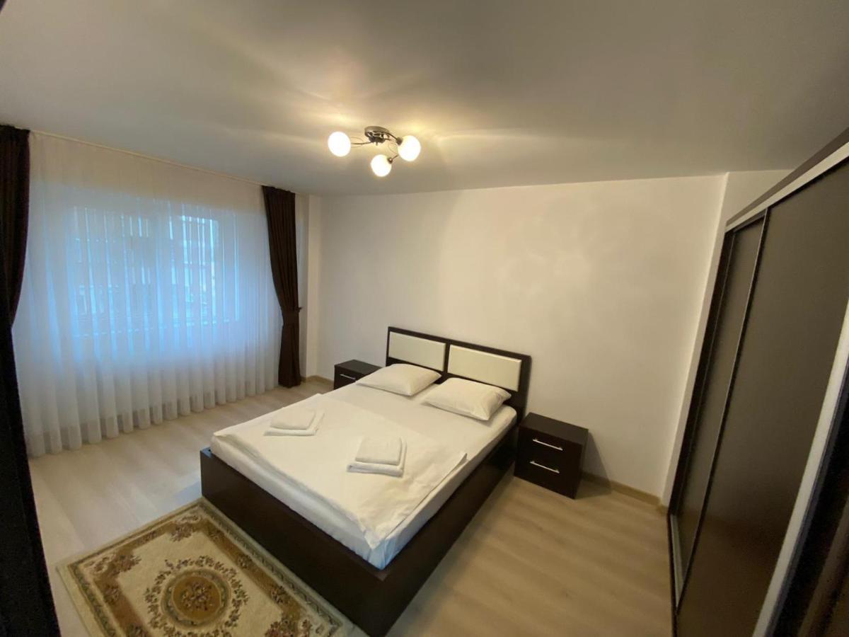 Apartament Stefan Leilighet Oradea Eksteriør bilde